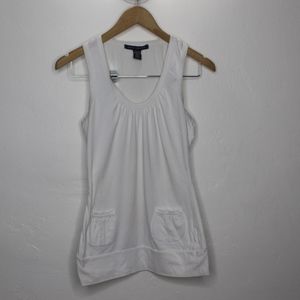 Zenana Outfitters White Top (M)